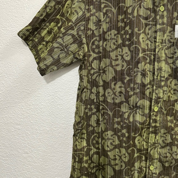 Columbia Shirt Mens Medium Green Corduroy Floral Camp Outdoors Short Sleeve NWOT - Picture 5 of 7